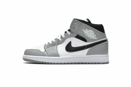 Picture of Air Jordan 1 Mid _SKUfc4206807fc